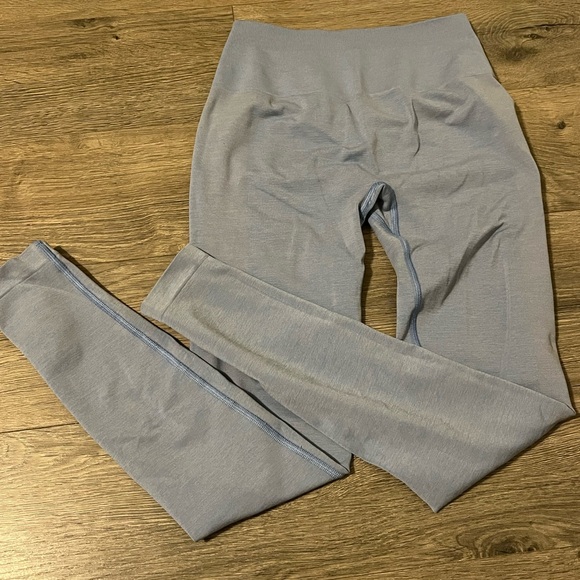 Alphalete Amplify Leggings - Picture 2 of 3